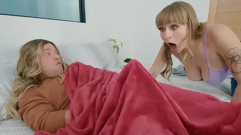 Pawing herself while a guy is cuckold with a blonde