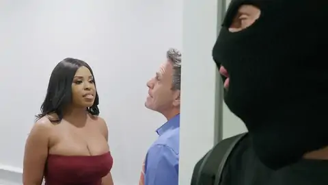 Burglar completes up romping a huge-chested dark-hued with immense bobos