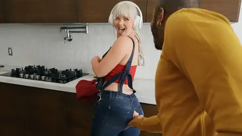 BIG BLACK COCK is plumbing bodacious platinum-ash-blond bisexous-atch in the kitchen
